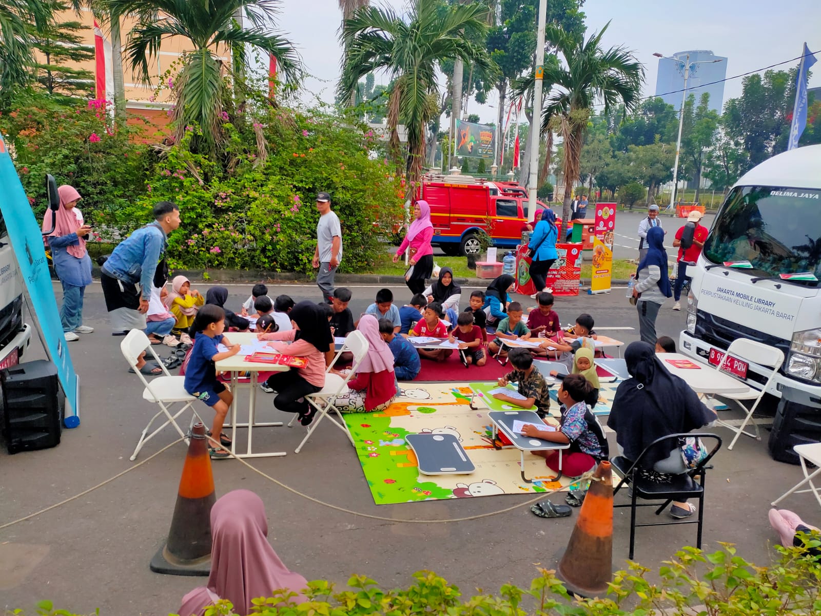 HBKB "Layanan Mobil Perpustakaan Keliling"